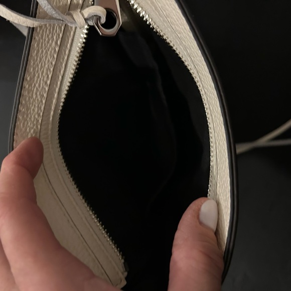 Cream Rebecca Minkoff bag - Picture 6 of 7